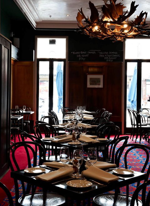 Middle Park Hotel - Accommodation in Brisbane 6