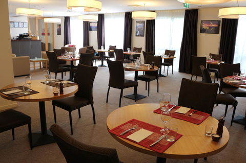 Bairnsdale International - Accommodation in Brisbane 17