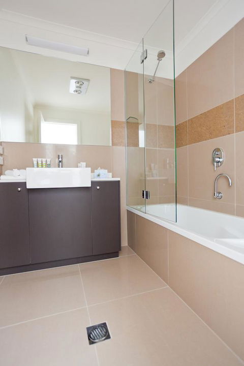 Bairnsdale International - Accommodation in Brisbane 4