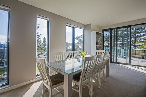 C-Scape Esplanade Cowes - Accommodation in Brisbane 12
