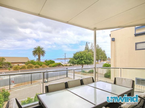 The Block Views Apartments Victor Harbor - Accommodation in Brisbane 3