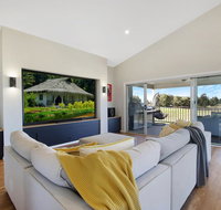 The Clubhouse on Black Bull - Accommodation in Brisbane