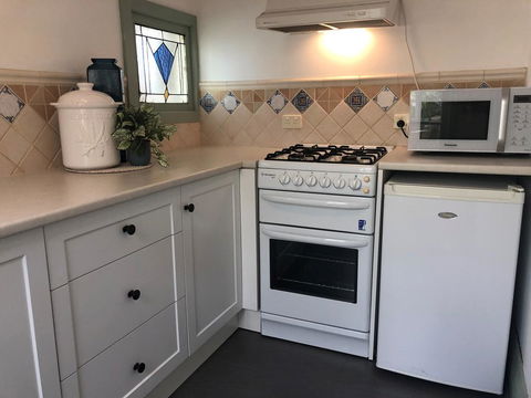 The Coach House - Accommodation in Brisbane 2