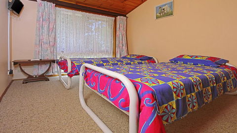 The Court 4 - Lazy Dayz - Accommodation in Brisbane 1