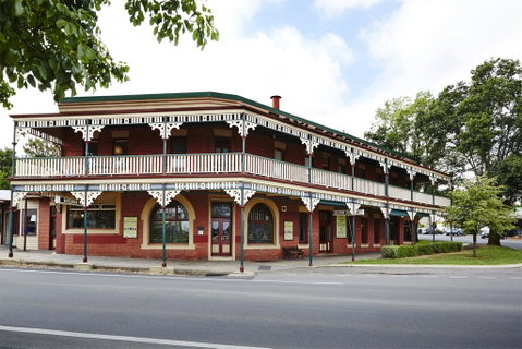 The Daylesford Hotel - Accommodation in Brisbane 1