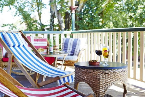 The Daylesford Hotel - Accommodation in Brisbane 0