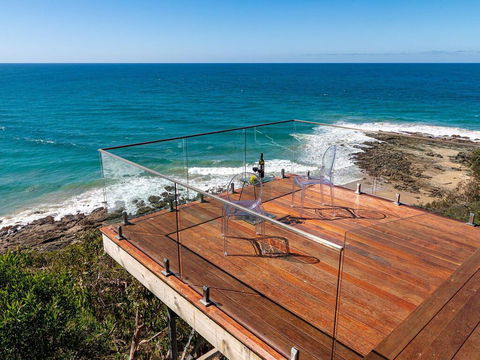 THE DECK HOUSE - A WYE RIVER ICON - Accommodation in Brisbane 1
