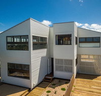 The Lennoxhaus - Accommodation in Brisbane