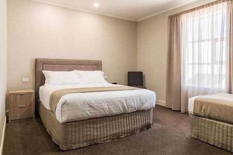 The Lighthouse Hotel - Accommodation in Brisbane 0