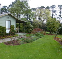 The Little House on The Hill - Accommodation in Brisbane