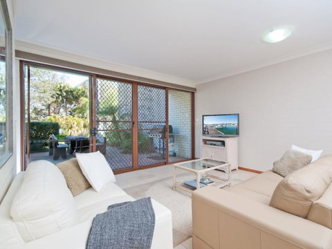 The Moorings, 5/4 Cromarty Road - Accommodation in Brisbane 0