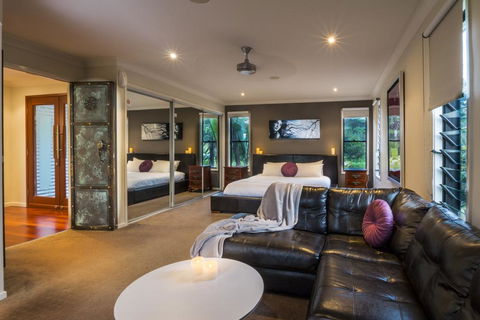 The Mountain View Retreat - Accommodation in Brisbane 1