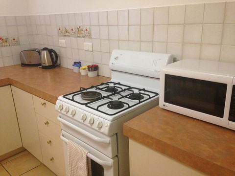 The Nosh & Nod - Avon Terrace - Accommodation in Brisbane 2