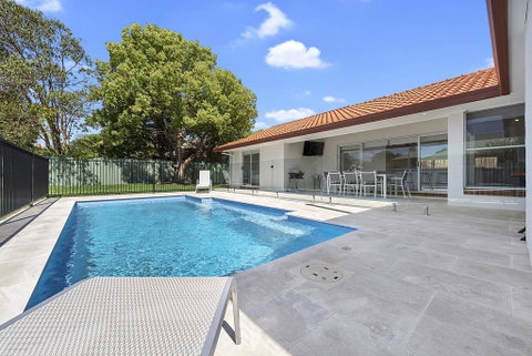 The Orchard - Accommodation in Brisbane 0