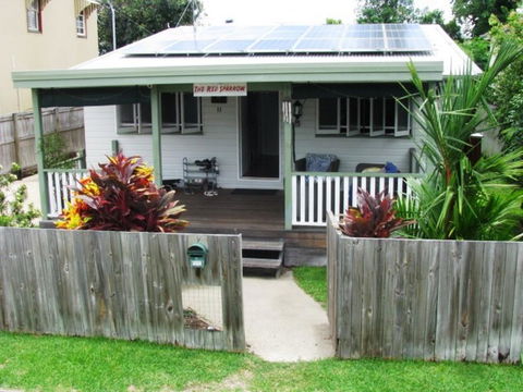 The Red Sparrow - Accommodation in Brisbane 0