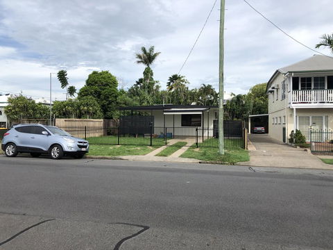 The Red Sparrow 2 - Accommodation in Brisbane 3