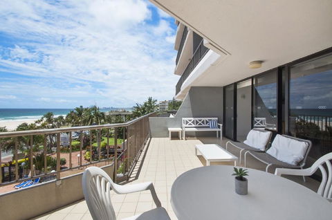THE ROCKS RESORT, UNIT 3C - Accommodation in Brisbane 1