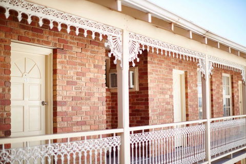 The Rose Hotel & Motel - Accommodation in Brisbane 0