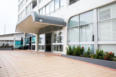 The Shore Apartments - Beachfront - Accommodation in Brisbane 1