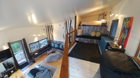 The Tree House - Accommodation in Brisbane 2