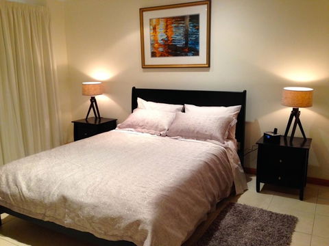 The Villa On Pine Tree - Accommodation in Brisbane 3