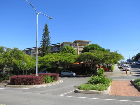 The Village At Burleigh - Accommodation in Brisbane 2