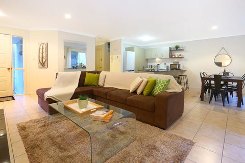 Theme Park HolidayTownhouse - Accommodation in Brisbane 2
