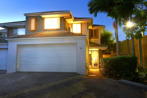 Theme Park HolidayTownhouse - Accommodation in Brisbane 0