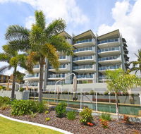 Tingeera Luxury Beachfront Apartments - Accommodation in Brisbane