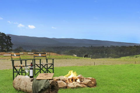 TINY HOME......BIG Views - Accommodation in Brisbane 2