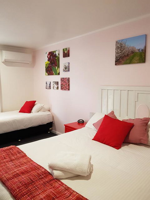 Town House Motor Inn Young - Accommodation in Brisbane 2