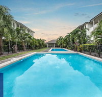 Townsville Luxury spacious Apt 3 BR-2BTH Pools - Accommodation in Brisbane