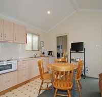Triabunna Cabin  Caravan Park - Accommodation in Brisbane