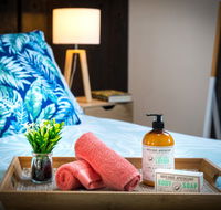 Tropic Studio A Unique Hidden Gem - Accommodation in Brisbane