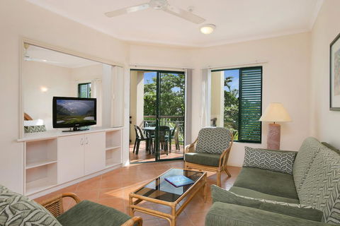 Tropic Towers Apartments - Accommodation in Brisbane 3