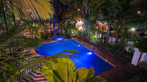 Tropic Towers Apartments - Accommodation in Brisbane 1
