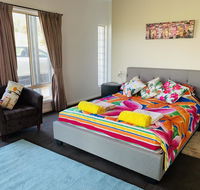 Two Dams Estate - Retreat  Relax - Accommodation in Brisbane