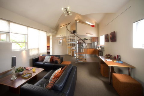 TWOFOURTWO Boutique Apartments - Accommodation in Brisbane 0