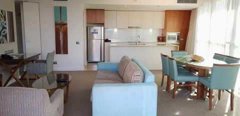 U212 Elston Grandsurf Resort - Accommodation in Brisbane 2