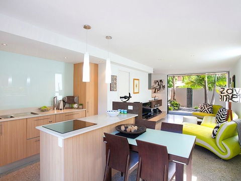 U3/27 Noosa Parade, Noosa Sound - Accommodation in Brisbane 3