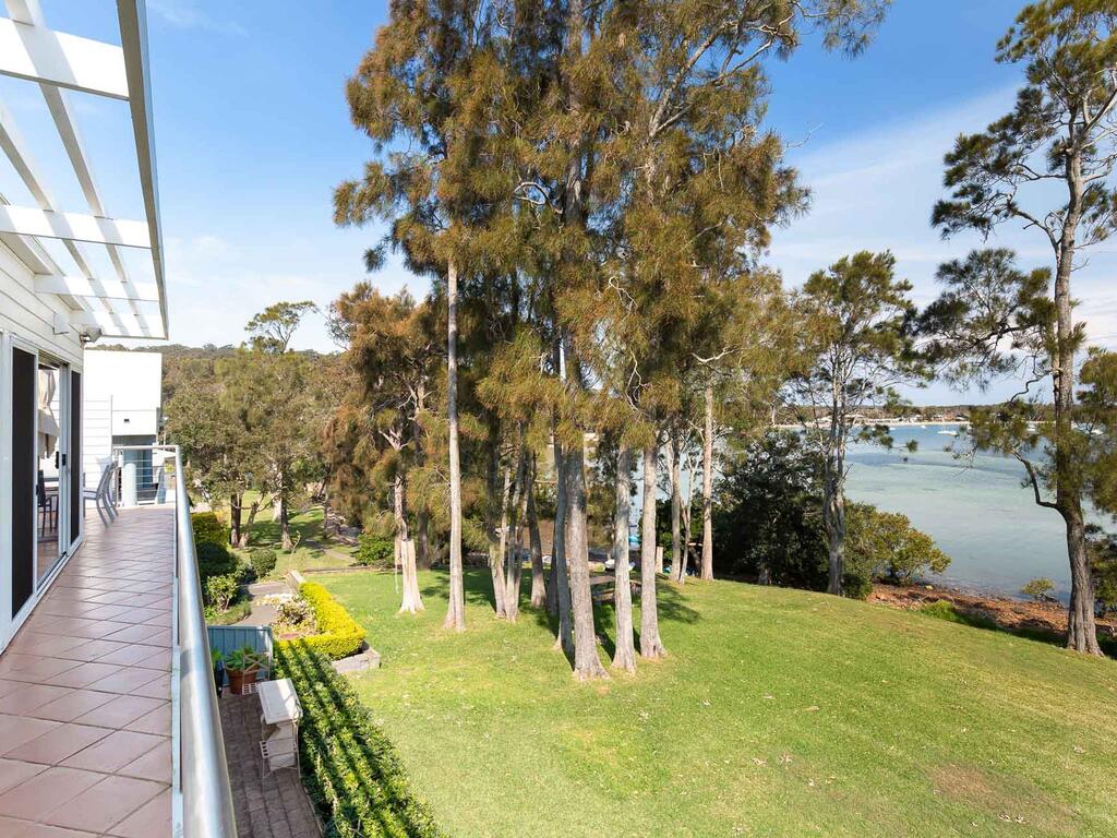 Corlette NSW Accommodation in Brisbane
