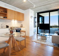 Urban Rest - Short Lane - Accommodation in Brisbane