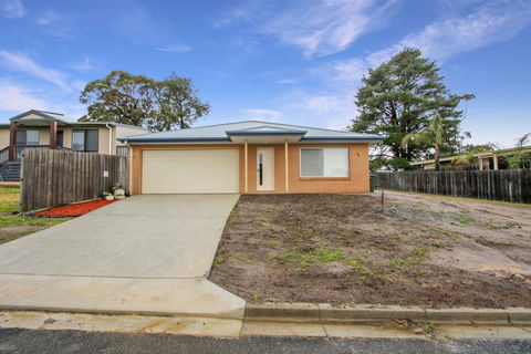 V & V Family Dream Away - Accommodation in Brisbane 2