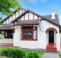 Victor Harbor Cottage 'Cornhill' - Pet Friendly - Accommodation in Brisbane