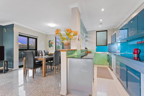 Villa De Marseilles - Melbourne - Accommodation in Brisbane 2