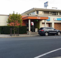 Warners Bay Hotel - Accommodation in Brisbane