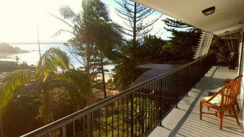 Wategos Surf Shack - Accommodation in Brisbane 2