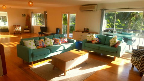 Wategos Surf Shack - Accommodation in Brisbane 0