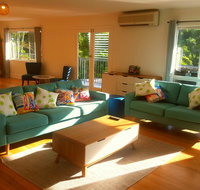 Wategos Surf Shack - Accommodation in Brisbane