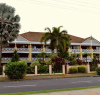 Waterfront Terraces - Accommodation in Brisbane
